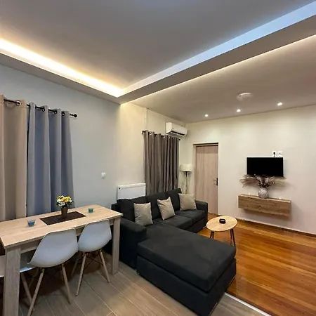 Isabellas' Apartment *